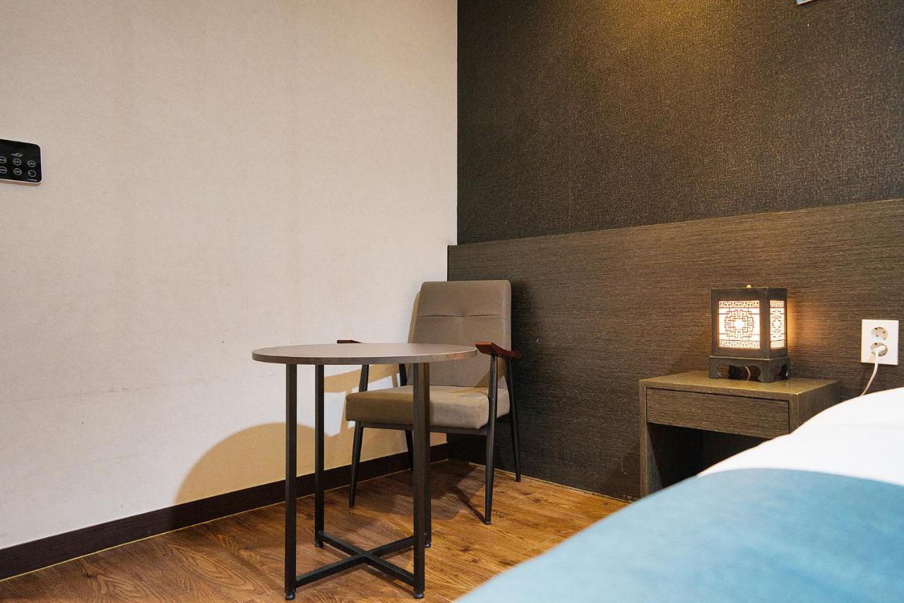 Suwon Dono1796 Hotel Esterno foto