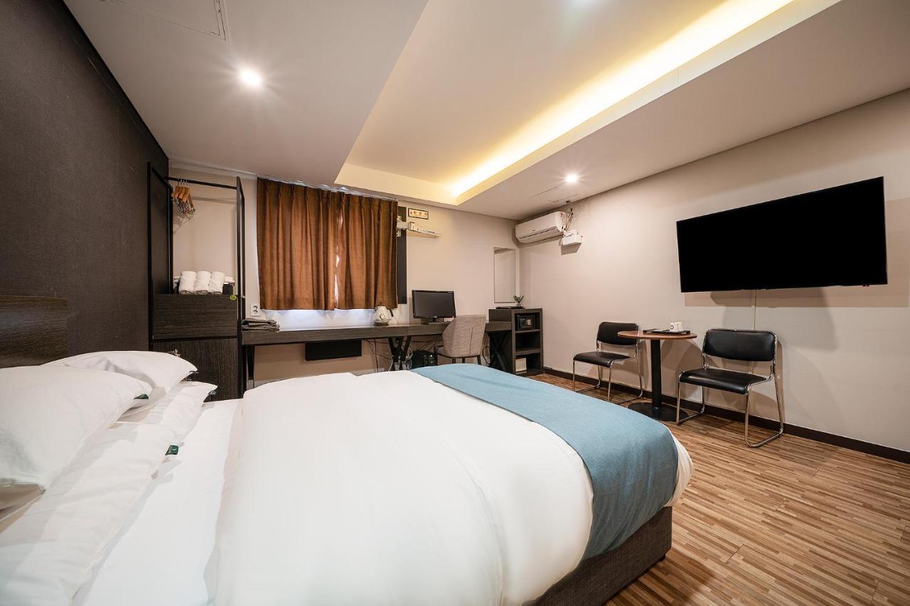Suwon Dono1796 Hotel Esterno foto