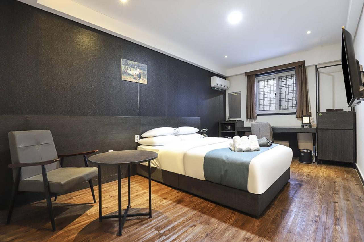 Suwon Dono1796 Hotel Esterno foto
