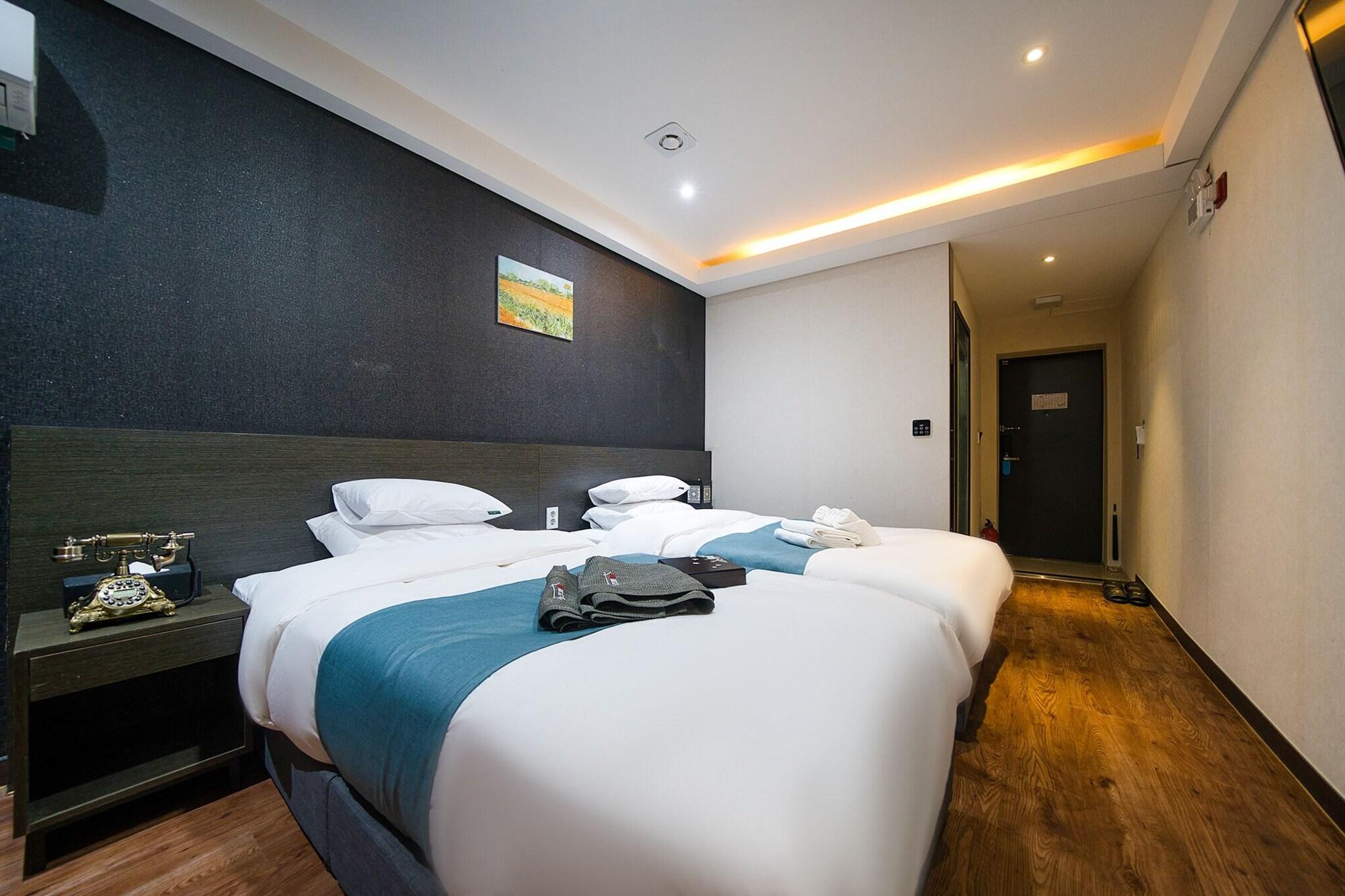 Suwon Dono1796 Hotel Esterno foto